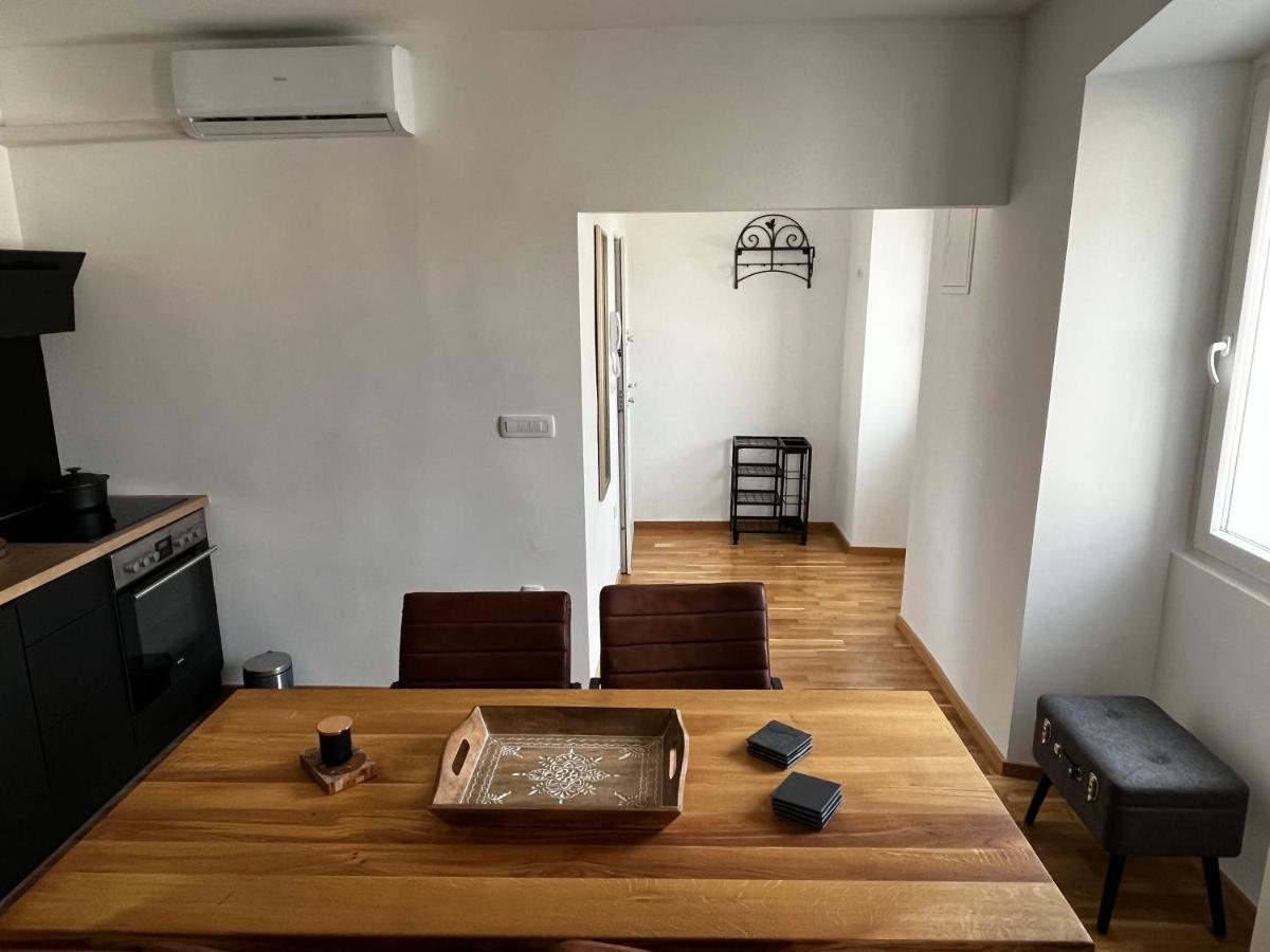 Apartamento Domus Nostrae-Pula Exterior foto